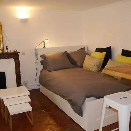 Studio - Between Eiffel Tower And Champs-elysees * Paris